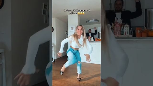 Mother of 3 dancing on a super high heels