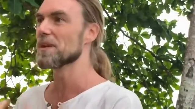 Как прокачать харизму и ораторское искусство за 1,5 минуты! смотреть онлайн