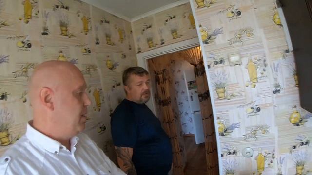 Двухкомнатная квартира в ГЕЛЕНДЖИКЕ/ Старый фонд на улице ГРИБОЕДОВА