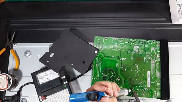 TCL LED TV Repair No Picture, Logo Flashing.