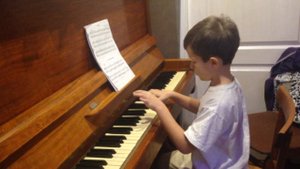 Моцарт. Менуэт. 1 класс.