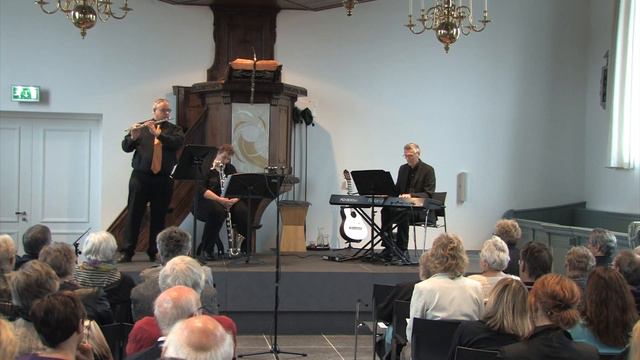 Mozart: Andante in C, KV 315 voor fluit en piano смотреть онлайн