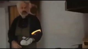 Макарцов Стой,не стреляй,солдат клип В Макарцов