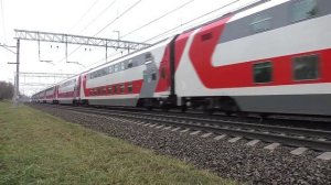 Электровозы ЭП2К-409/ЭП2К-354 (ТЧЭ-6) со скорым поездом "Двухэтажный состав" №025Г Ижевск - Москва.