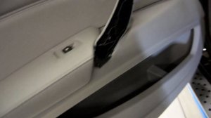 How to remove the door panel BMW X5 E70