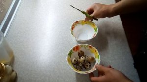 КАК  ПРОСТО  ЗАМАРИНОВАТЬ  ПЕРЕПЕЛИНЫЕ  ИЛИ  КУРИНЫЕ  ЯЙЦА.