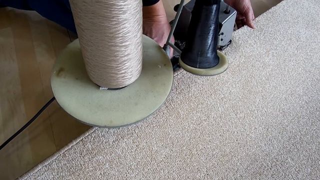 Работа коврового оверлока смотреть онлайн