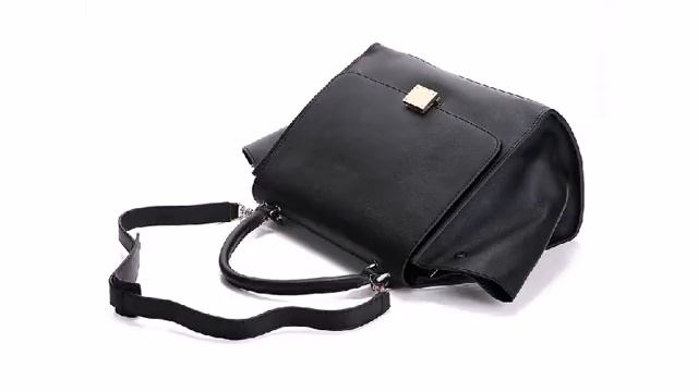Celine Trapeze Bags form luxurypursesale.com смотреть онлайн