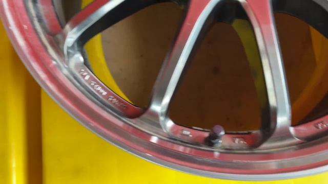 2991 Work Emotion 11R R18 J7,5 ET+38 H5 114,3 H смотреть онлайн