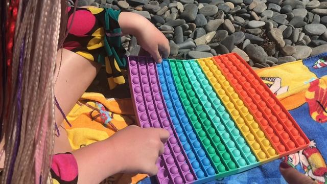 Самый большой POPIT/качели в море/Vlog/Алиса Абаимова смотреть онлайн