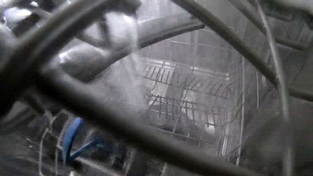 камера Eken H9R в посудомоечной машине смотреть онлайн