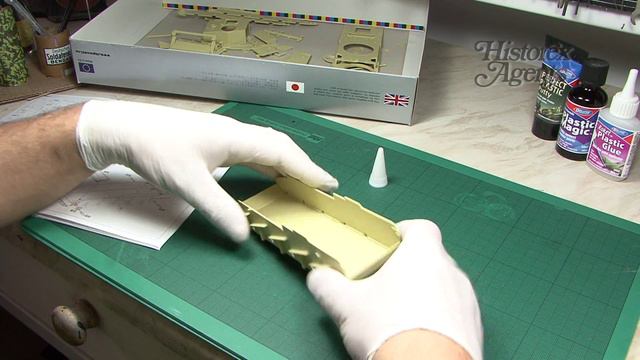 Deluxe Materials Plastic Glues & Putty смотреть онлайн