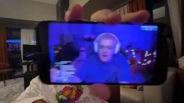 Реакция Строго и Эвелона на прическу dangerlyoha/Шарфа