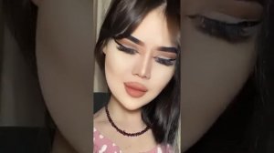 💋MANA O'SHA TIK TOKNI PORTLATGAN QIZ😱. TIK TOKDA ENG TEZ KO'TARILGAN QIZ.1 OYDA 1.2 MILLION OBUNACH