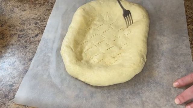 Хлебный пирог с сыром‼️? Невероятно вкусная и легкая выпечка. Рецепт в комментариях.