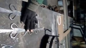 кованый элемент из полосы, каминый нобор,кованые изделия,художественная ковка,кондуктор,линия ковки