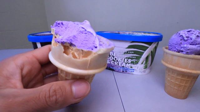 Magnolia Ube and Ube Cookies & Cream Ice Cream Review смотреть онлайн
