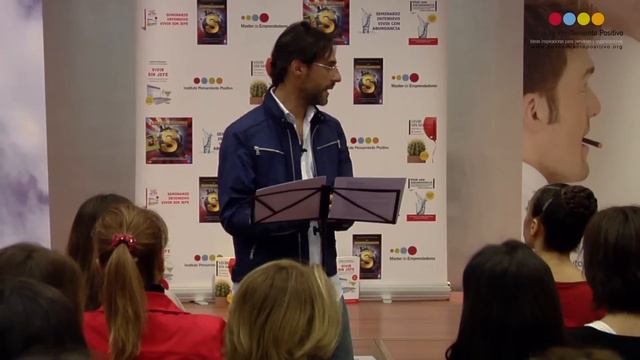 Cómo vivir con abundancia con dinero consciente ⎮Sergio Fernandez, Instituto Pensamiento Positivo смотреть онлайн