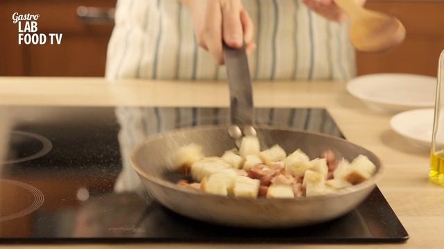 Деревенский Салат По-Провански || FOOD TV Вокруг Света Прованский Ужин