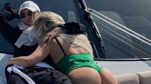 Дмитрий Нагиев выложил фото с таинственной блондинкой.mp4