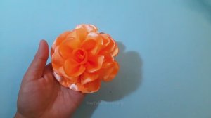 Как сделать цветы из лент _ Идеи поделок из цветов из лент _ Как сделать цветы из лент иглой