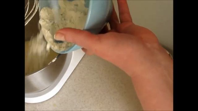 Влажный кекс на кефире