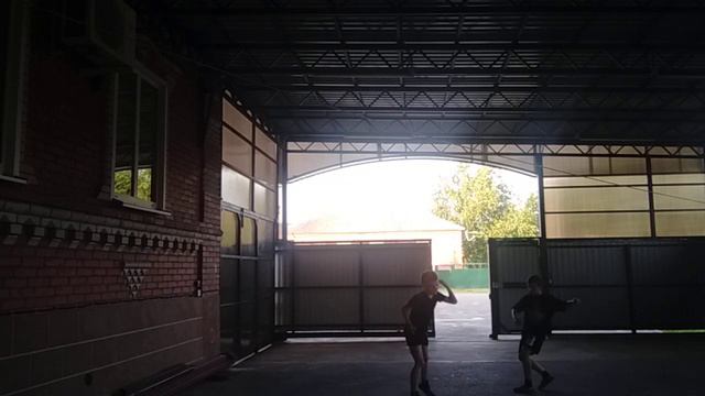 мы как про танцуем потому что мы про смотреть онлайн