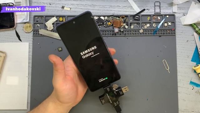 SAMSUNG/НЕ ЗАРЯЖАЕТСЯ/ РУГАЕТСЯ НА ВЛАГУ/КАПЛЯ ПРИ ЗАРЯДКЕ/БЫСТРОЕ РЕШЕНИЕ