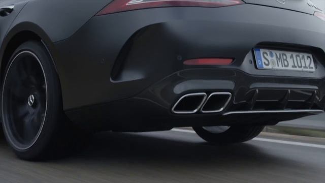 Новый Mercedes-Benz AMG GT ― пятидверный спорткар? смотреть онлайн