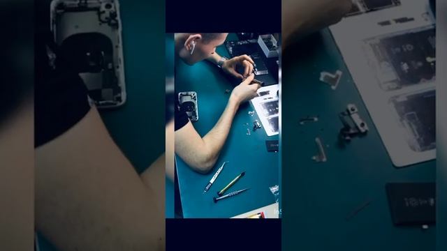 Ремонт iPhone XR замена корпуса и дисплей True Tone смотреть онлайн