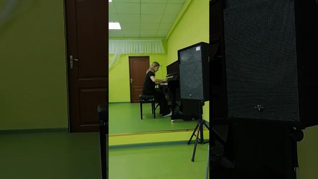 Музыкальное произведение "Волнение" автор Е. Олерская, исполняет Гиберт Е.