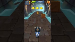 Том за золотом космонавт Том.