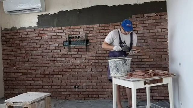 Как клеить и каким материалом декоративный камень смотреть онлайн