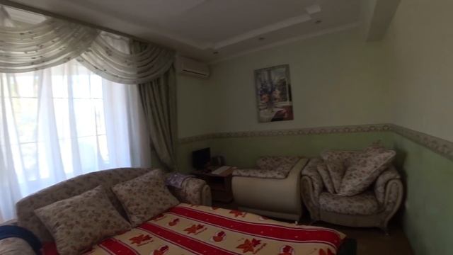 Наше жилье в Анапе. Обзор номера. Картинка фасада всего дома. Кухня, где мы готовим. смотреть онлайн