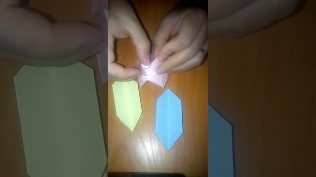 DIY. Водяная бомбочка. Оригами бомбочка. Как сделать водяную бомбочку из бумаги. Origami.. смотреть онлайн