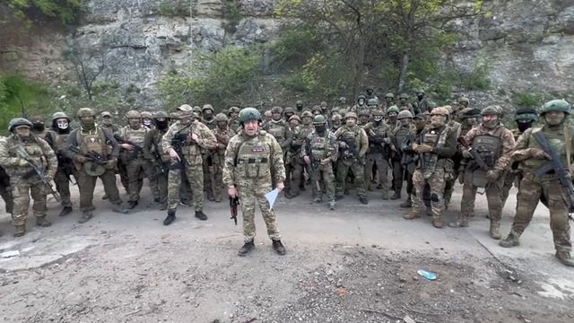 ЗАЯВЛЕНИЕ ПРИГОЖИНА О ВЫХОДЕ ИЗ БАХМУТА смотреть онлайн