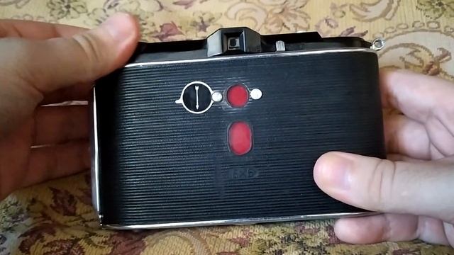 Каrrrтавая инструкция: заряжаем немецкий фотоаппарат 1936 года - Agfa Isolette (Jsolette) смотреть онлайн