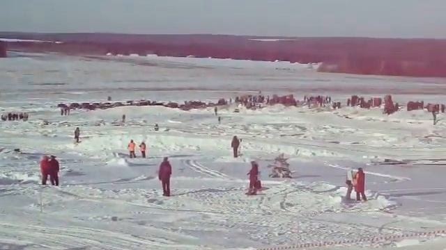 гонка на снегоходах 21янвв 11 00 чекерил далекии старт обзор смотреть онлайн