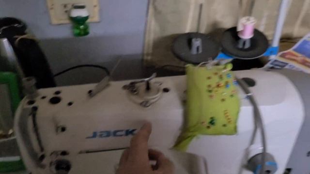 [sub]라오스 비엔티안 3만원짜리 월세방(헝태우) 체험! смотреть онлайн