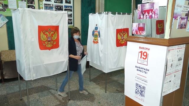 Жители Дмитриевского сельского поселения выбирают депутатов Госдумы и главу местной администрации смотреть онлайн