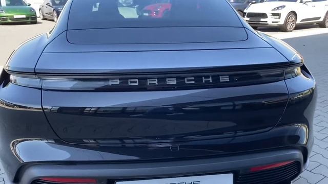 Porsche Taycan Turbo, tiefschwarzmetallic, PDCC, Hinterachslenkung, Sport Chrono Paket, PZH1134 смотреть онлайн