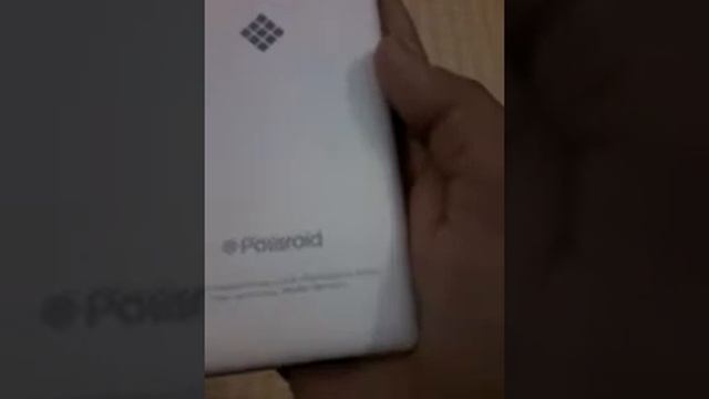 Unboxing of Polaroid Snap Smart Phone смотреть онлайн