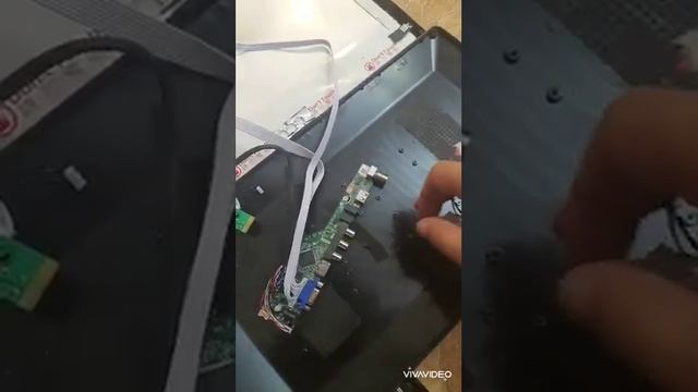 Потолочный монитор в авто смотреть онлайн