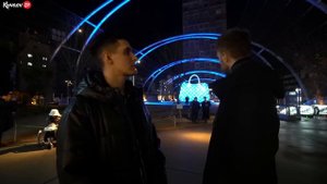 Реакция японок на настырных русских. Хижина музыканта в Токио. Сколько японцев любят Россию?