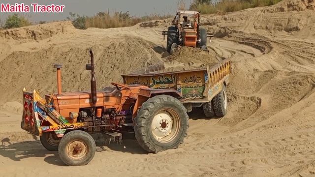 Fiat 640 Old Model Loaded Trolley | Newholland Fiat 640 Italy смотреть онлайн