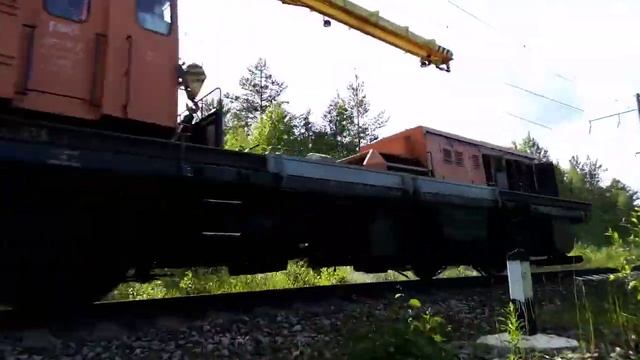 Дрезина МПТ-4 615 отправляется со станции Надвоицы. смотреть онлайн