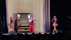 Театр Варьете Ложки