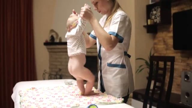 Реабилитолог, массажист Ксения Эгерт. О массаже для самых маленьких смотреть онлайн