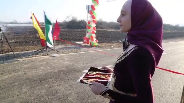 Открытие въездной дороги в село Старый Ачхой смотреть онлайн