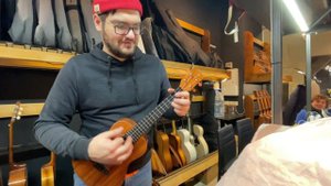 Обзор и подготовка к отправке укулеле TOM TUT 200R полностью из массива махагона